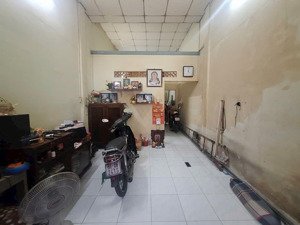 nhà cấp 4 đường 6, linh xuân sát mặt tiền 68m2 còn bớt