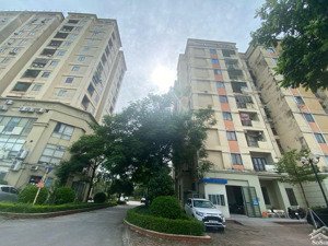 bán căn cc ở oct3c kđt resco phạm văn đồng, dt 101m2, giá 5.5 tỷ cổ nhuế 1, bắc từ liêm