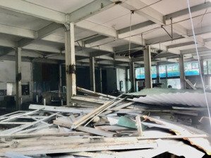 chính chủ cho thuê kho, xưởng: 1800 m (tại: triều khúc - thanh trì - hà nội )