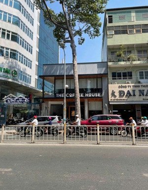 vị trí rất đẹp - mt thạch lam, quận tân phú - dt 10 x 35m - 2 tầng - hđt 200tr - giá bán 60 tỷ