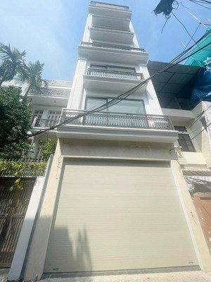 mặt phố-tt đống đa-dt 60m nhỉnh 22 tỷ-vỉa hè đá bóng-kinh doanh đẳng cấp-6 t thang máy-2 thoáng