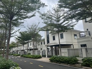 siêu phẩm đơn lập zone 4 diện tích khủng 320m2 giá chỉ 20.8 tỷ!
