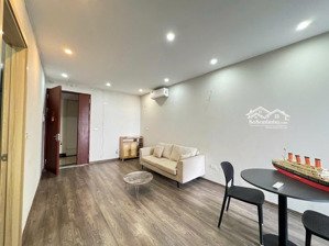 cho thuê chung cư mỗ lao 56 m2, nhà đẹp ở sướng, ngay tại tháp doanh nhân, hà đông