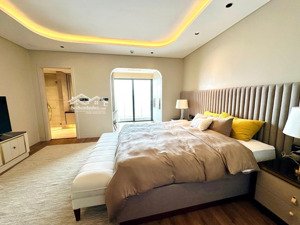 tôi cần bán căn 3pn 151m tòa stellar lê văn thiêm ,giá 13 tỷ .lh 