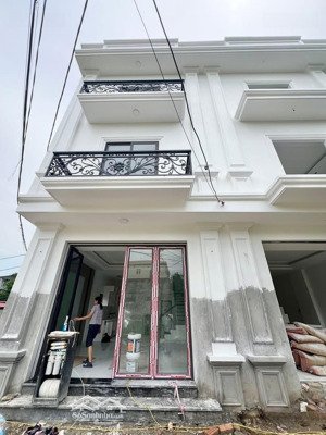 chỉ từ 2,7 tỷ nhà 3 tầng mới tinh sân cổng riêng tại cam lộ, hùng vương, hồng bàng, hải phòng