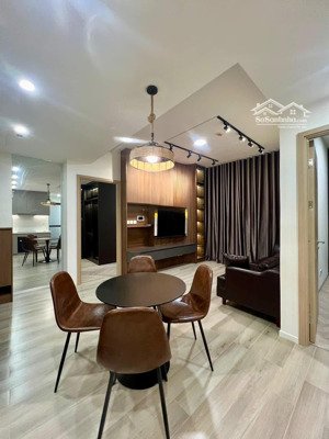 cho thuê căn hộ 2pn 2wc full nội thất sang trọng