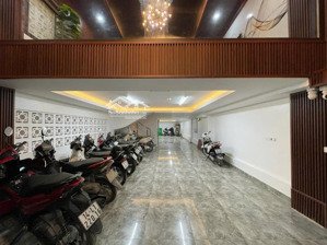 bán nhà mỹ đình dt 116.5m2 mặt tiền 5.4m nở hậu 5.7m, xây 7 tầng có thang máy. sổ đỏ chính chủ