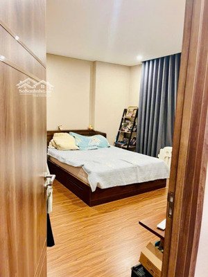 cho thuê cc 93 láng hạ, 3pn full đồ, vĩew thoáng có slot oto , thuê lâu dài hot!