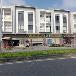 shophau cổng khu công nghiệp vship bán nhanh 1ox tỷ kinh doanh bất chấp