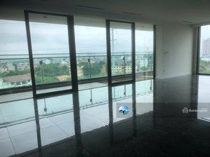 cho thuê ch 3 ngủ 141m2 sunshine golden river - giá: 25,5tr/tháng - em long 