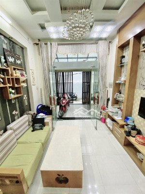 bán nhà đẹp ở ngay tô hiến thành 52m2 5 tầng 4 phòng ngủ chỉ 8.5 tỷ