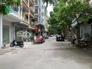 bán nhà phố hào nam, hoàng cầu tiện ở, làm văn phòng dt: 68m² xây 9 tầng, thang máy, mặt tiền 5,5m