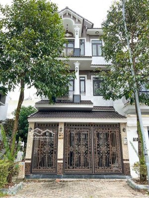 bán nhà trệt 2 lầu hoàn công, 4pn - kdc nam long ( ngay công viên, hẻm hông 4m )