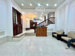 cho thuê nhà 3 tầng 3 phòng ngủ khu vĩnh điềm trung giá 19 triệu