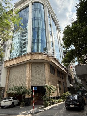 chính chủ cho thuê văn phòng tại tòa nhà văn phòng 9 tầng, full mặt kính 45 phạm tuấn tài