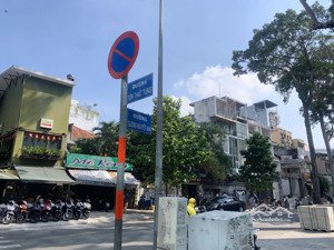 nhà sương nguyệt anh 122m2 xây 4 tầng hẻm xe hơi, ngang 4.5m, kdoanh & ở chỉ 24 tỷ