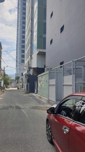 cực hiểm - mt lê bôi - cách biển 30m - ngang hơn 10m - 167m2