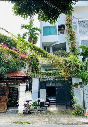 cho thuê nguyên căn s12 ba vì - cư xá bắc hải. diện tích: 4*26m, 1 trệt 1 lửng 3 lầu