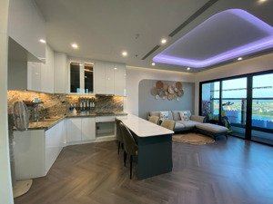 siêu phẩm căn góc 2 ngủ 2 vệ sinh diện tích 87m2 tòa diamond crown hải phòng, giá tốt 5,9 tỷ!