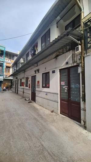 bán dãy nhà trọ hxh đường 47, dt 4 x 14m căn góc