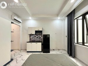 studio cửa sổ nhà mới full nội thất cao cấp