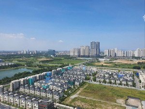 6th element- bán căn 2pn1vs view hồ giá đầu tư chỉ 7 tỷ. lh: 