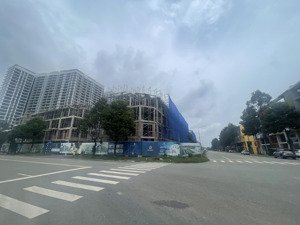 cần bán nhanh căn góc nhà phố uni complex vị trí vàng kinh doanh buôn bán