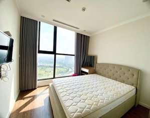 cho thuê nhanh 2 ngủ toà r3 view sông, cầu nhật tân - cc sunshine riverside