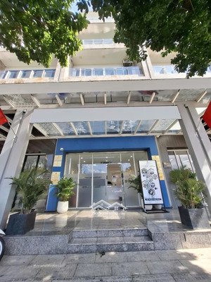 cho thuê văn phòng tầng trệt sala giá 40 triệu hoàn thiện đẹp