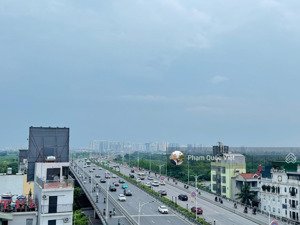 cho thuê nhà 5 tầng dt 125m/sàn vỉa hè ô tô tránh nguyễn sơn bồ đề