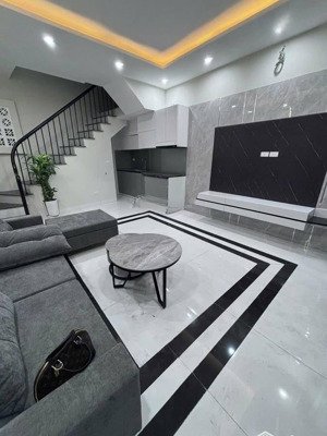 tôi bán nhà phố đào tấn 35m2 4 tầng 4,2m mặt tiền nhà đẹp