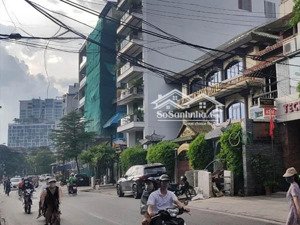 bán nhà mặt phố xuân diệu, dt 120m2 x 7 tầng, mặt tiền 8m, giá 80 tỷ.