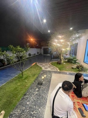 mt1924 cho thuê biệt thự sân vườn 500m2 cực đẹp lê hồng phong, gần sân bay cát bi