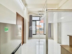 cho thuê phòng trọ mới toanh, gần gtvt, hiu, hutech, uef,.. tiện di chuyển sang gò vấp, phú nhuận,