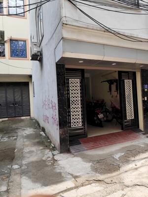 Bá,n Nhà Vân Canh, 33m2*5Tầng, Lô Góc, Ngõ Thông, ôtô đỗ cửa vào nhà cạnh chợ 30m ra 422B.