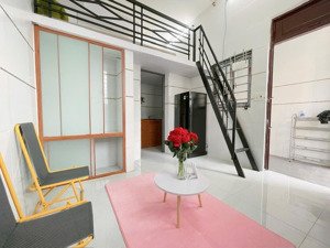 chung cư mini - phòng gác cao cấp - tách bếp - cạnh công viên gia định - khu sân bay