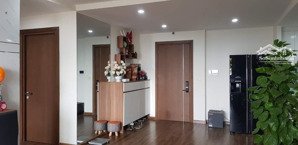 chính chủ bán chcc tại goldseason - 3n2w - giá 8 tỷ - dt 91m2 - full nt - sẵn sổ giao dịch ngay