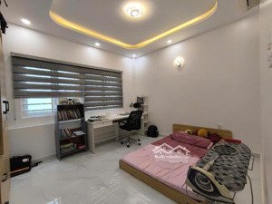 nhà 2lau,5x10.5m,phan bội châu,bình thạnh,full nội thất,hơn 6ty