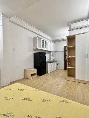 cho thuê phòng studio full nội thất cao cấp, ngay ngã tư phú nhuận