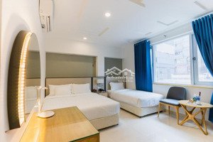 bán ks dòng tiền 180tr/tháng gần nguyễn thị minh khai, p.pnl, q.1 hầm 9 tầng 24 nt phòng cao cấp