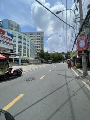 cần bán mặt tiền kinh doanh đường chương dương - phường linh chiểu thủ đức