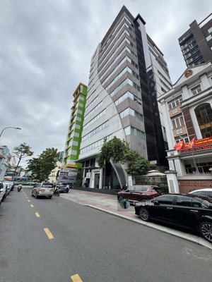 bán toà building - 3.200m2 - 2 hầm - 11 tầng - mt bạch đằng q.tân bình - hđt 900 triệu - giá 130 tỷ