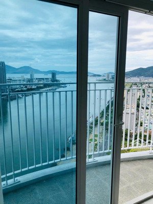 bán nhanh căn hộ azura 2 view sông hàn, giá 7tỷ5 chỉ còn một căn duy nhất