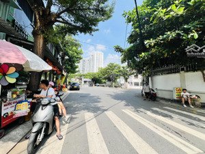 92 m2 đất phường thảo điền , q2 ngang đẹp 5,2 chỉ 16,x tỷ