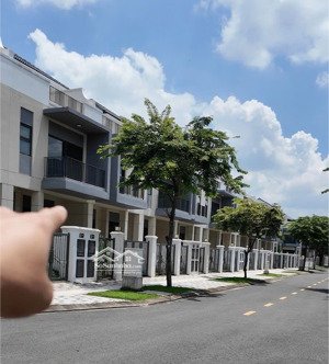 bán nhà phố aqua city liền kề 6x20m vị trí đẹp pháp lý rõ ràng ngân hàng cho vay 70% giá trị.