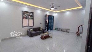 rẻ nhất việt hưng - long biên dt 34m2 giá chỉ 4.1 tỷ hàng xóm vinhomes riverside long biên