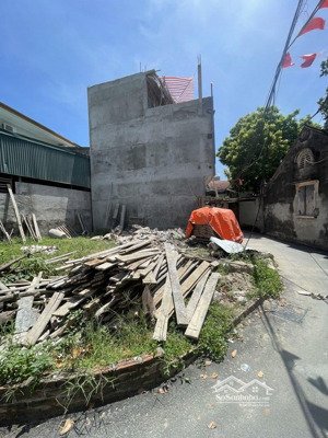 bán đất tại đường 32. lô góc 4,25 tỷ, 53m2, ngõ thông tứ tung, ô tô chạy vòng quanh, pháp lý đầy đủ