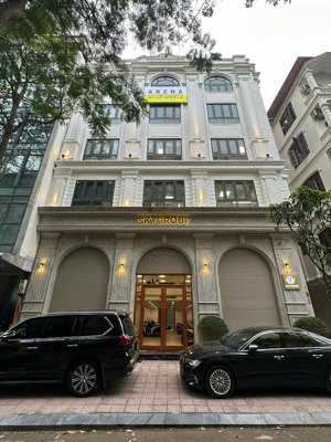 tôi cần cho thuê lk nguyễn chánh- nam trung yên 80m, 5 tầng đầy đủ điều hòa giá chỉ 50tr