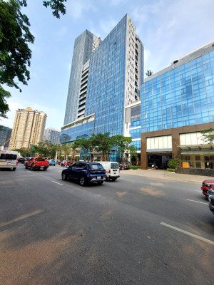 bán nhà mặt phố tại đường võ chí công 400m2, 9 tầng 1 hầm giá 170 tỷ. tây hồ