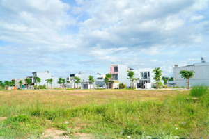 tài chính 2,2xx tại sao phải mua lô ống, gọi em để sở hữu ngay 1 lô biệt thự mini tttp quảng ngãi